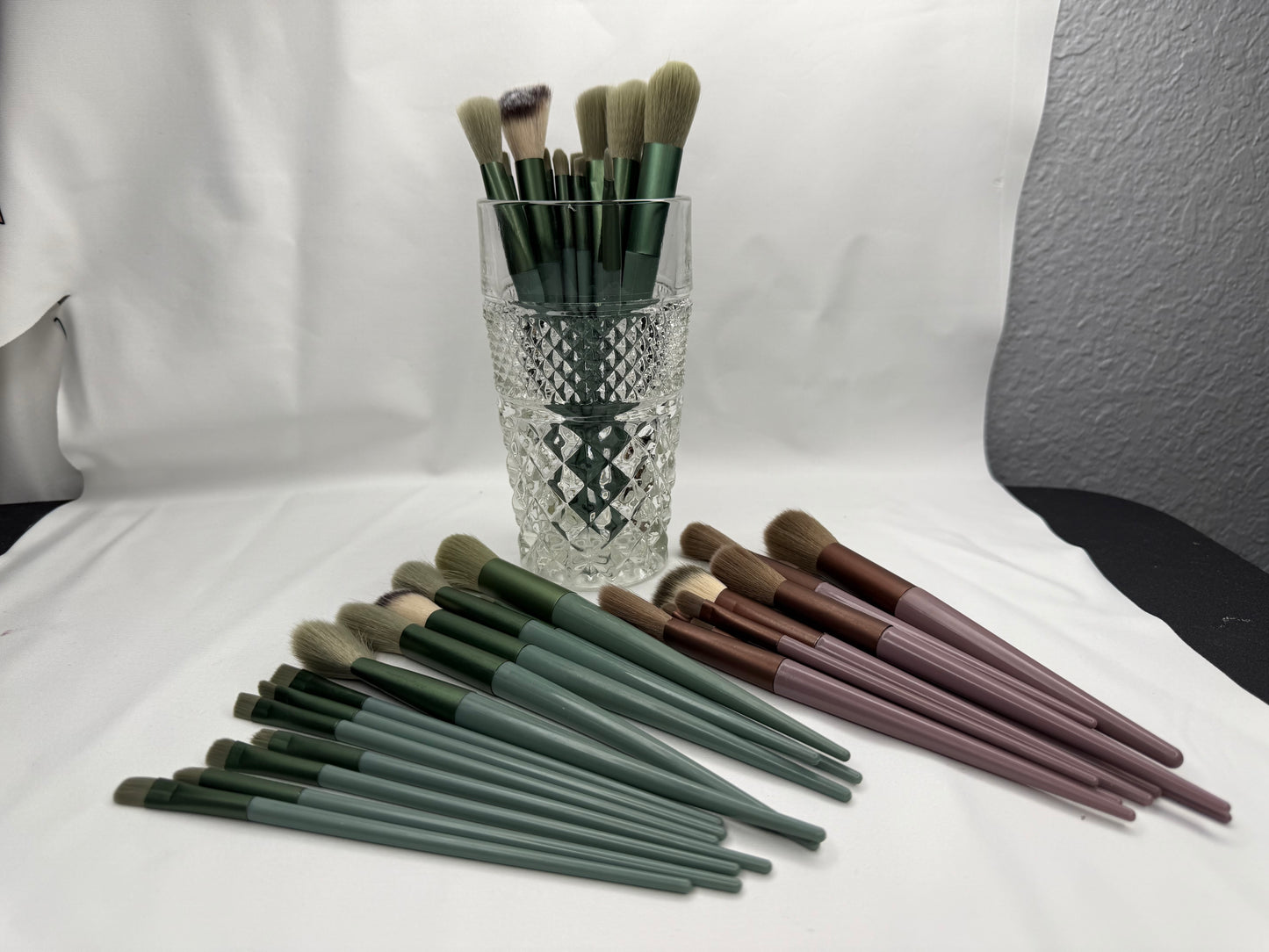 Brushes set