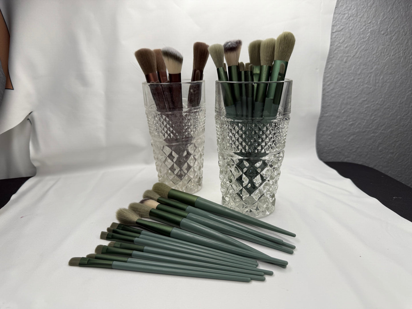 Brushes set