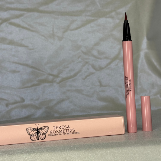 Lauren Matte Liquid Eyeliner pencil